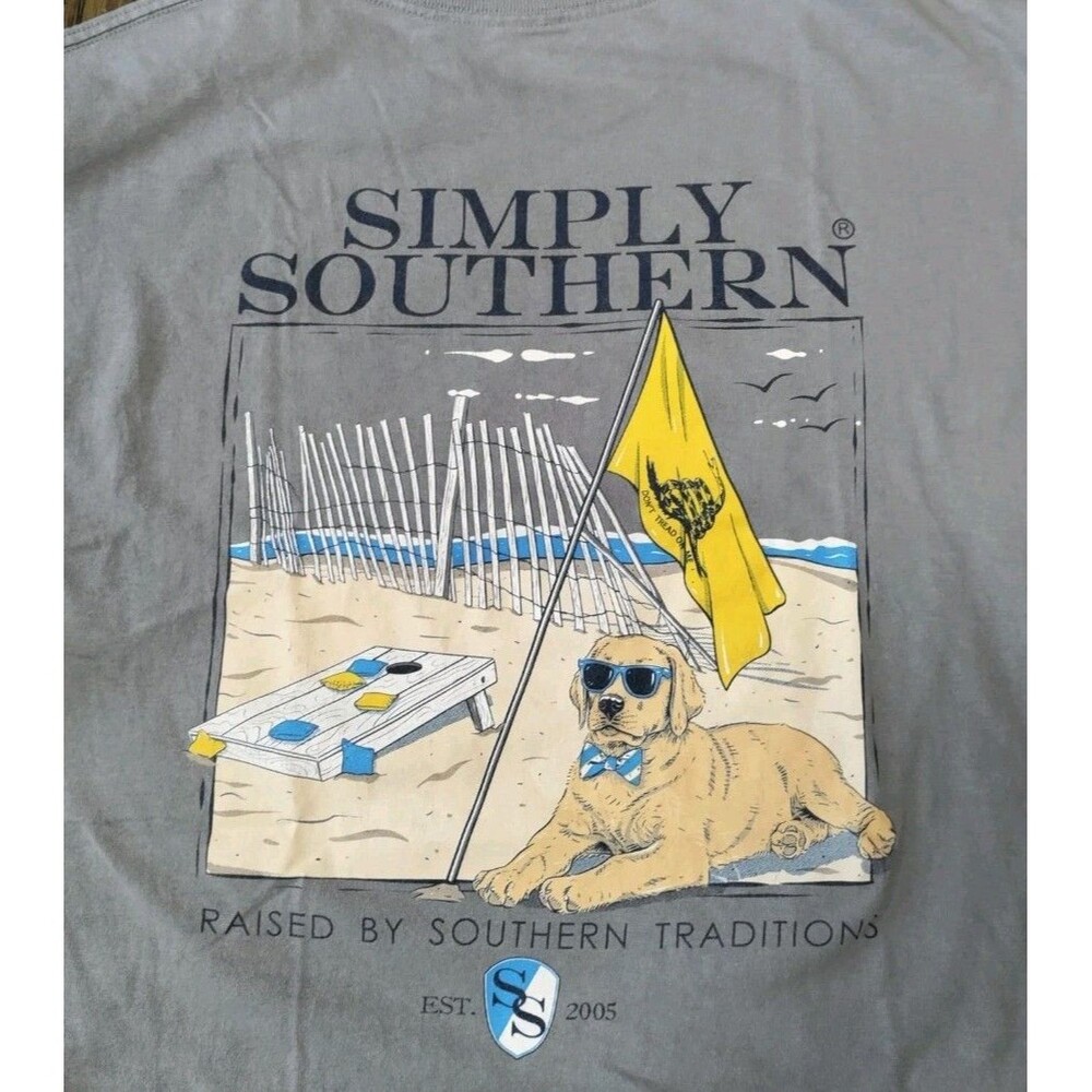 Simply Southern Tee Shirt Men's XL Gray Multicolor Beach Scene 100% Cotton EUC